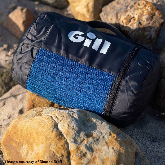 Gill Marine cambio de bata azul Z6F2271